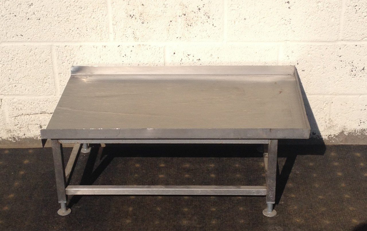 Dwarf Stainless Table with Up-stand 1