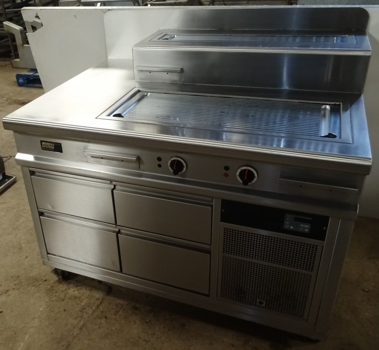 MENU SYSTEM Bespoke Electric Griddle Station with Chilled Drawers