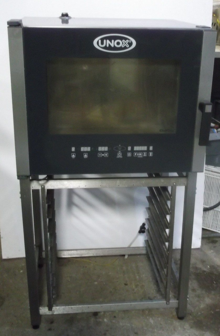 Unox XVC305P Electric Combi Oven 1