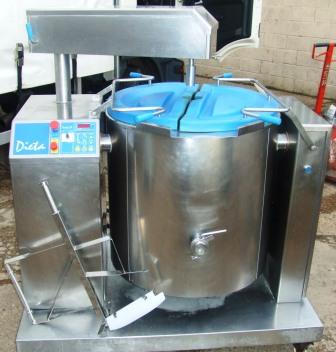 DIETA 185 Litre Auto Tilt Kettle with Agitator and Chill Down Function