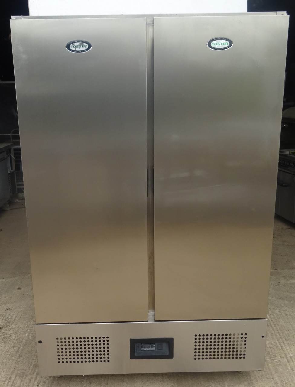 FOSTER  Double Door Freezer – Bottom compressor