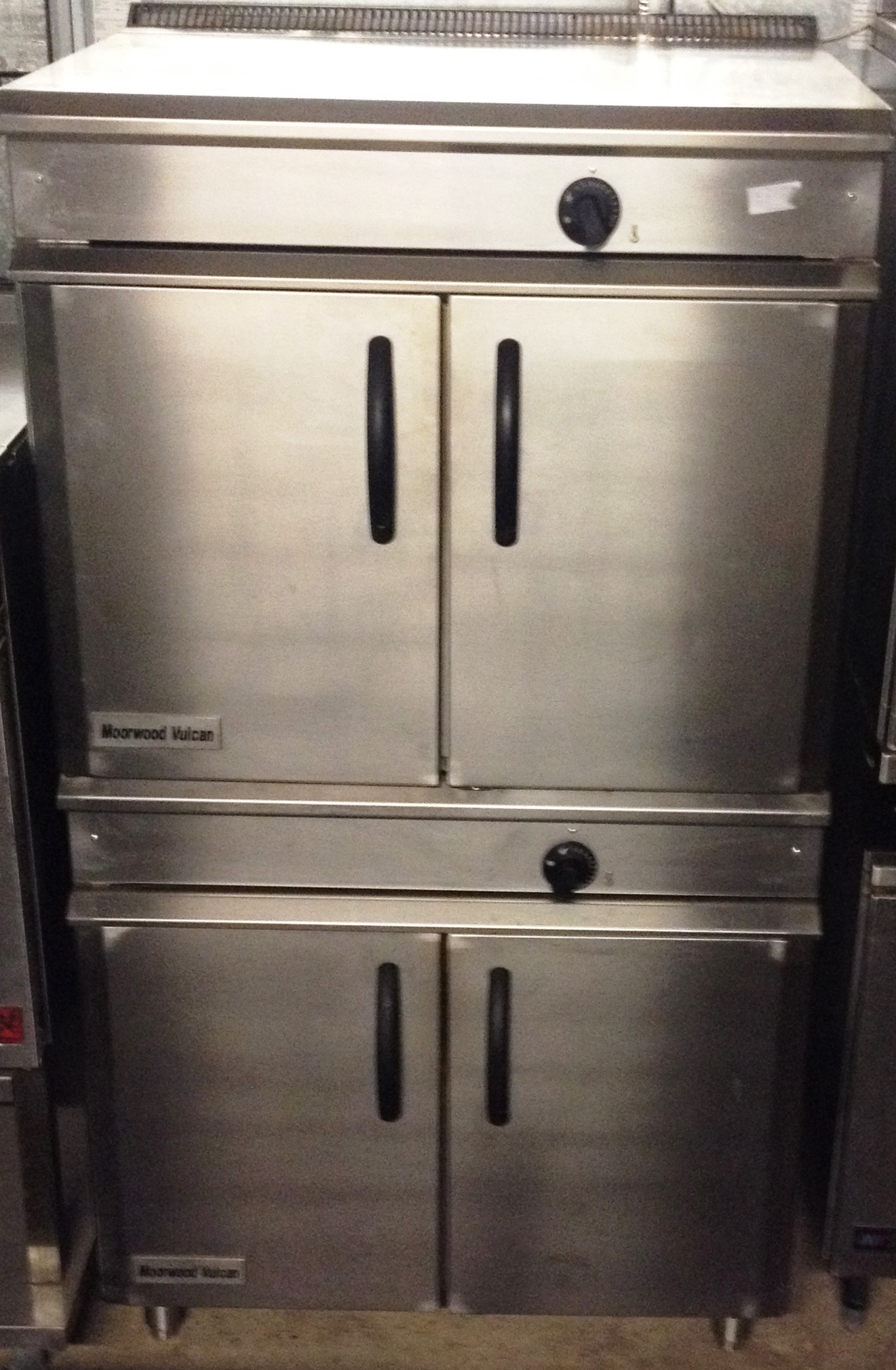 MOORWOOD VULCAN Twin Stacked Gas Utility Ovens – CLEARANCE ITEM