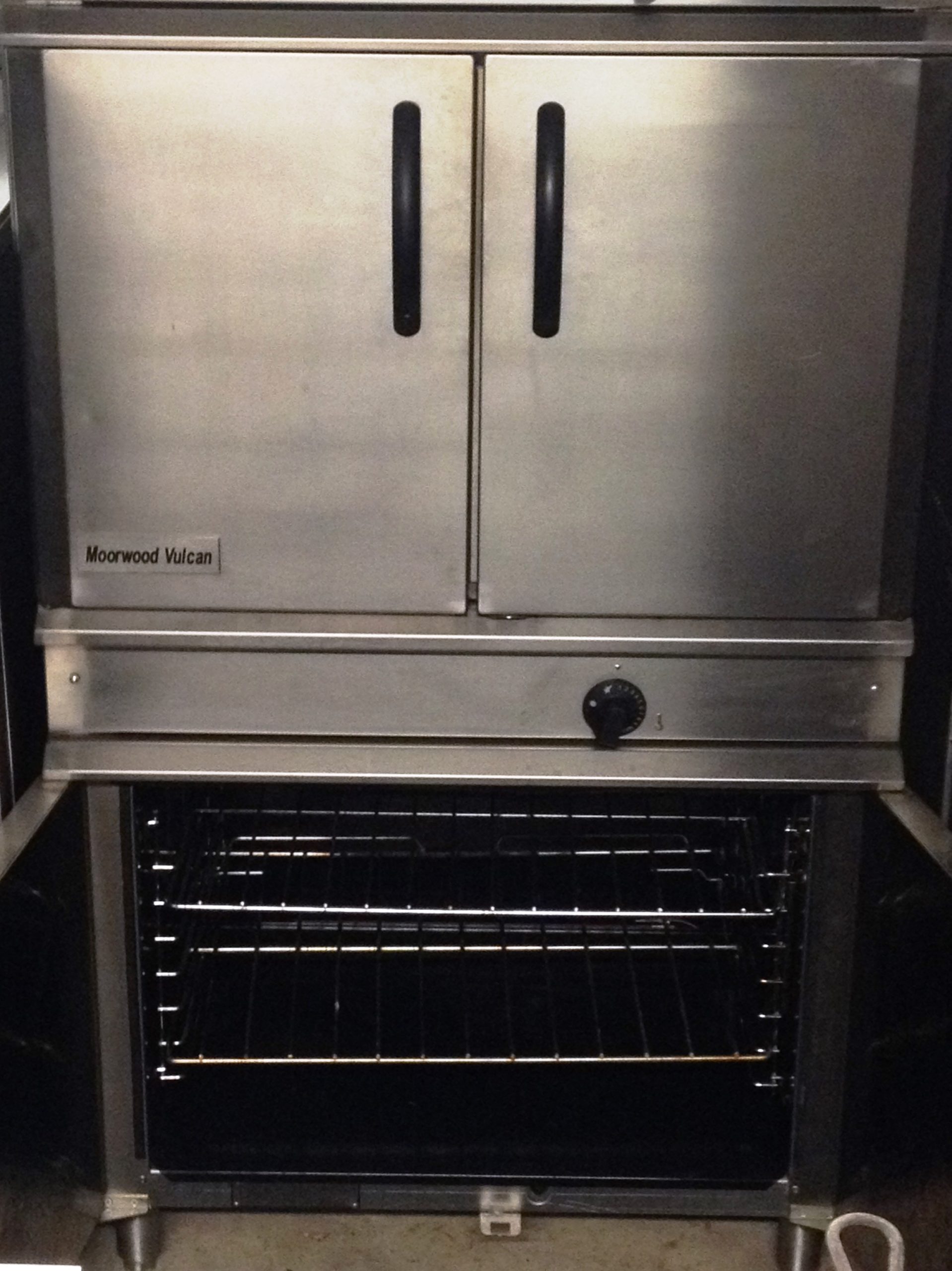 MOORWOOD VULCAN Twin Stacked Gas Utility Ovens – CLEARANCE ITEM