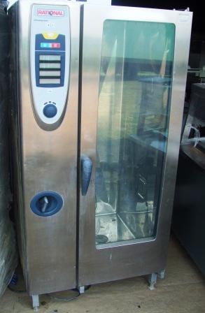 RATIONAL SCC Gas 20 Grid Combi Oven with Roll In Trolley