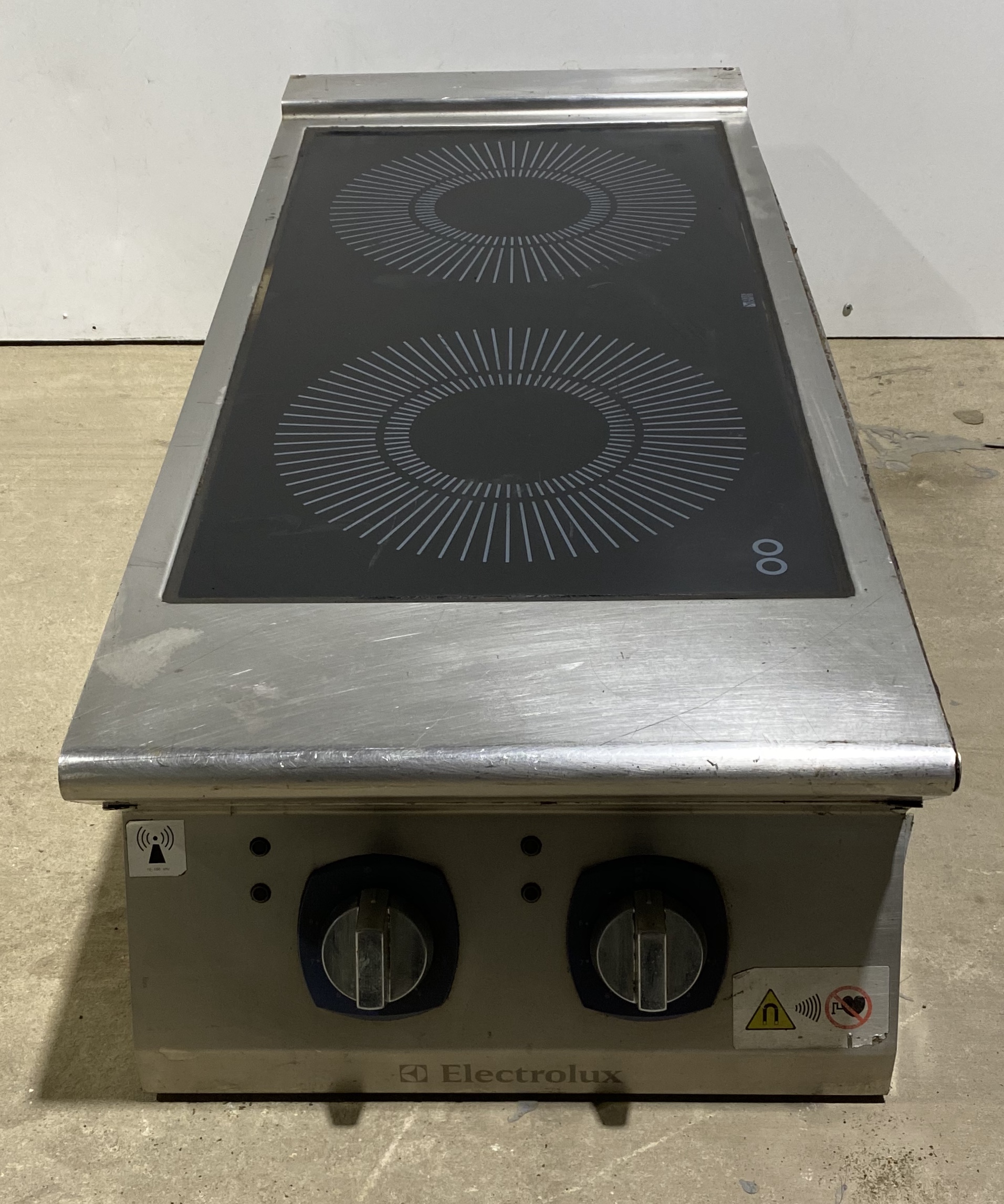 Electrolux E9INED2008 – 3 phase Double Induction
