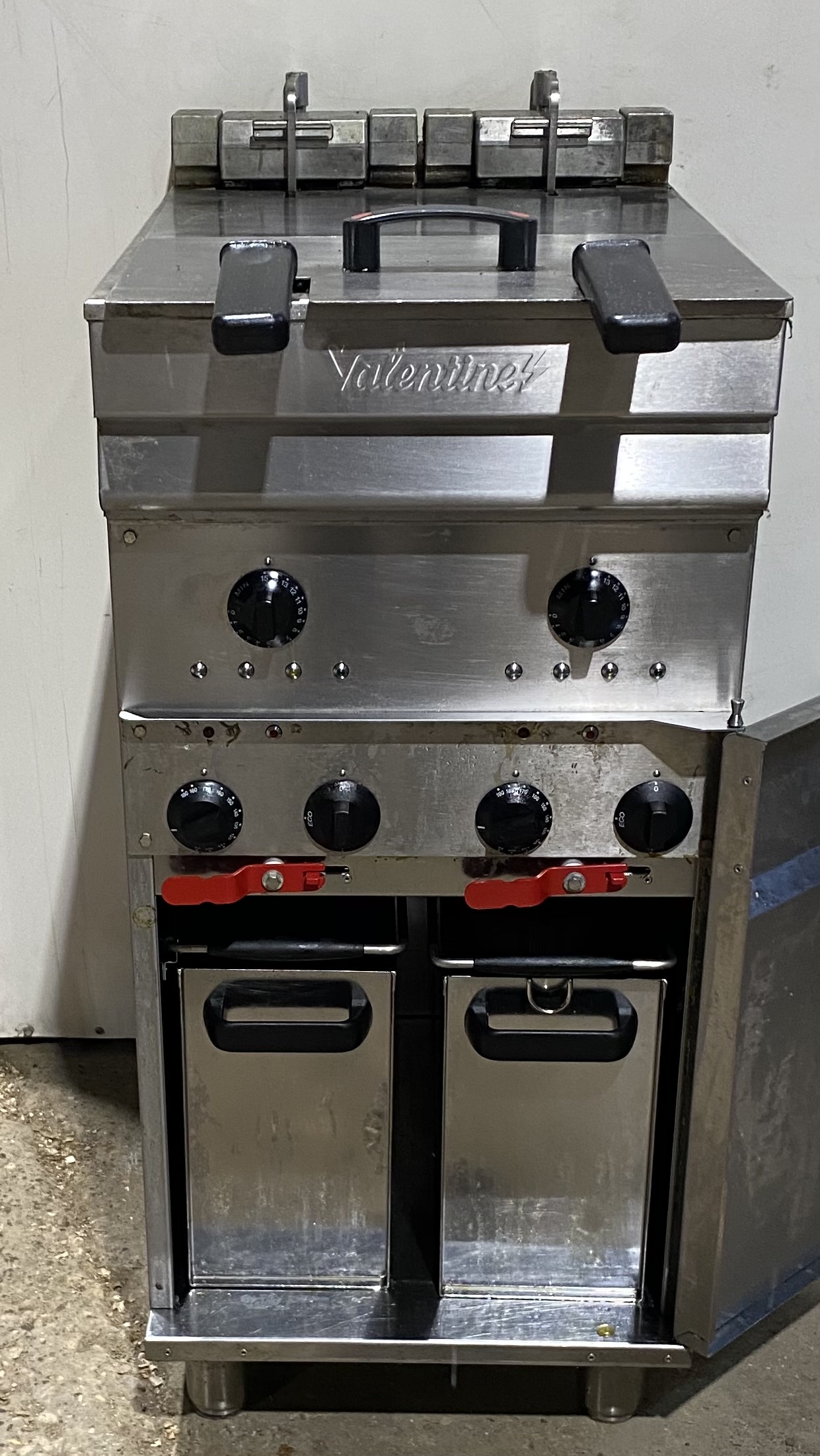 VALENTINE Evo 2200 Twin Well Electric Fryer