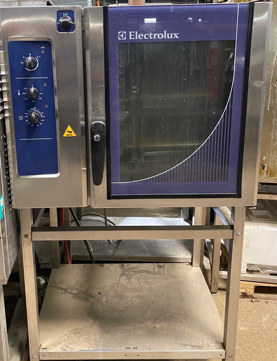 ELECTROLUX Crosswise Convection Oven with Huimidity/steam  and Floor Stand