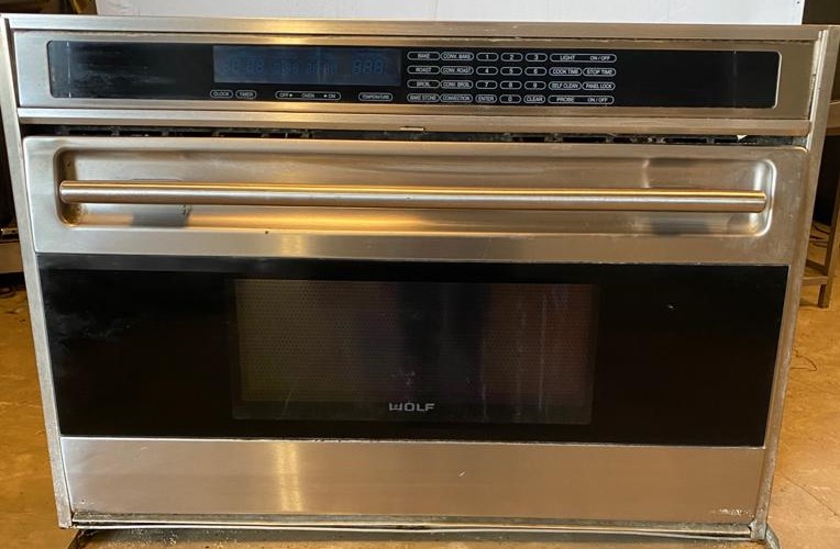 WOLF SO36 Built In Convection Oven.