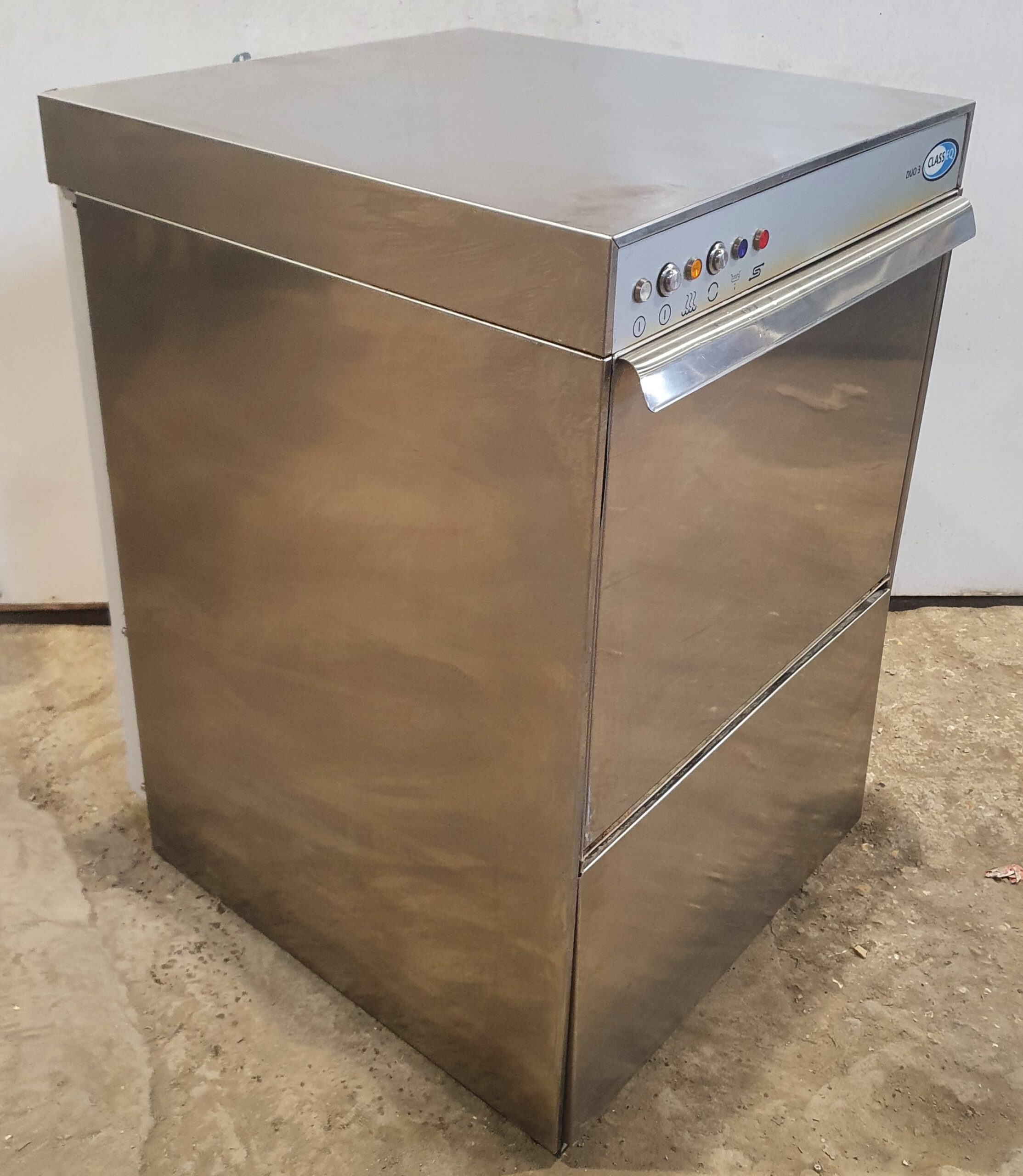 CLASSEQ Duo 3 Under Counter Dish Washer – B Grade ex demo use only.