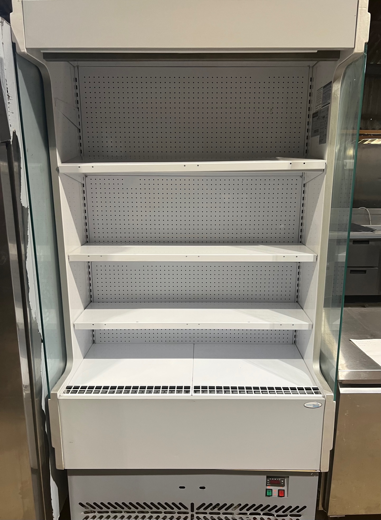 MONDIAL Chilled Multideck Reach-In Display – Immaculate condition