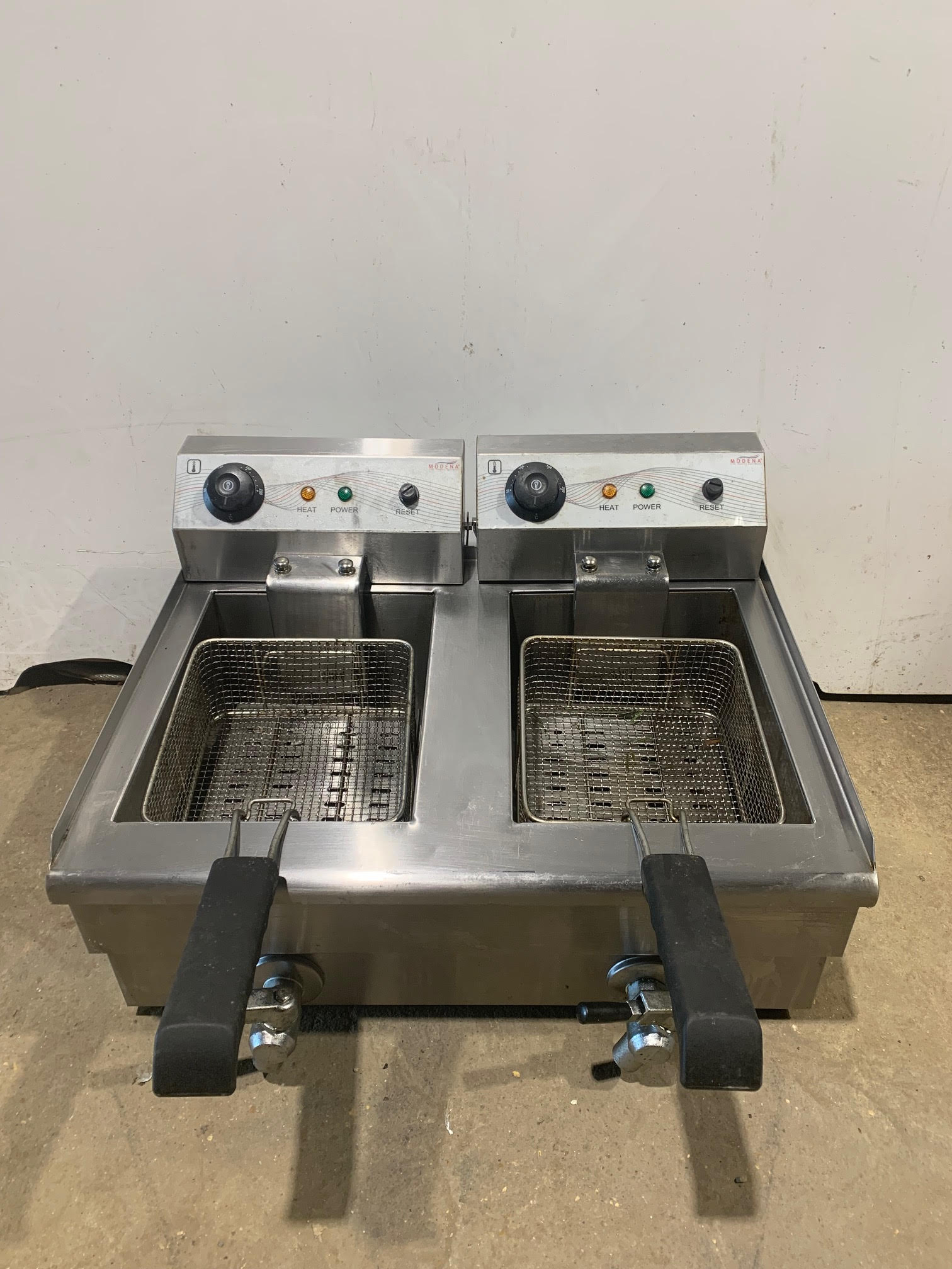 MODENA FT11 Counter Top Twin Electric Fryer